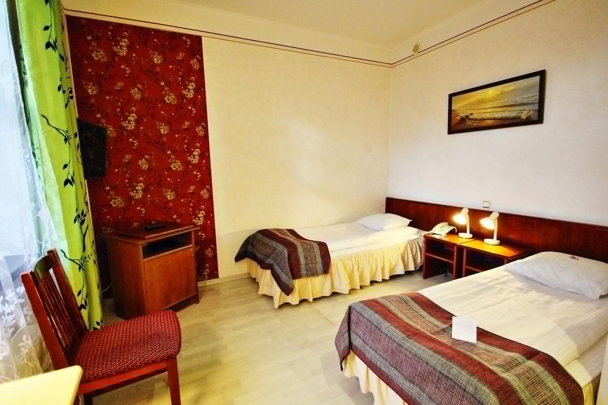 Nb Hotel With Free Parking Рига Экстерьер фото